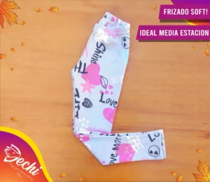 Ropa para niña calza termica frizado estampada gris con letras corazones y estrellas