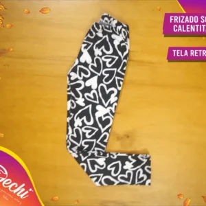 Calza Termica Negra con corazones (retro frizado soft)