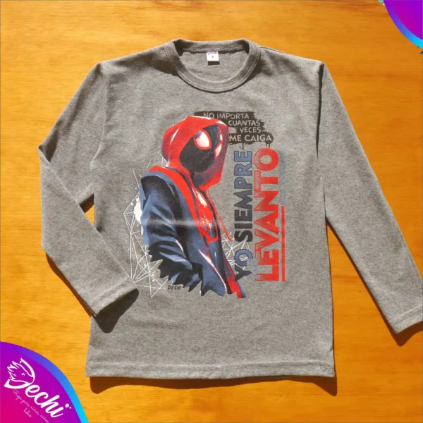 fabrica mayorista Remera manga larga gris spider ropa para niños y niñas 2026 fabrica mayorista Remera manga larga gris spider ropa para niños y niñas 2026