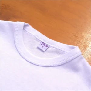 fabrica mayorista remeras lisas para niños y niñas blanca cerca cuello